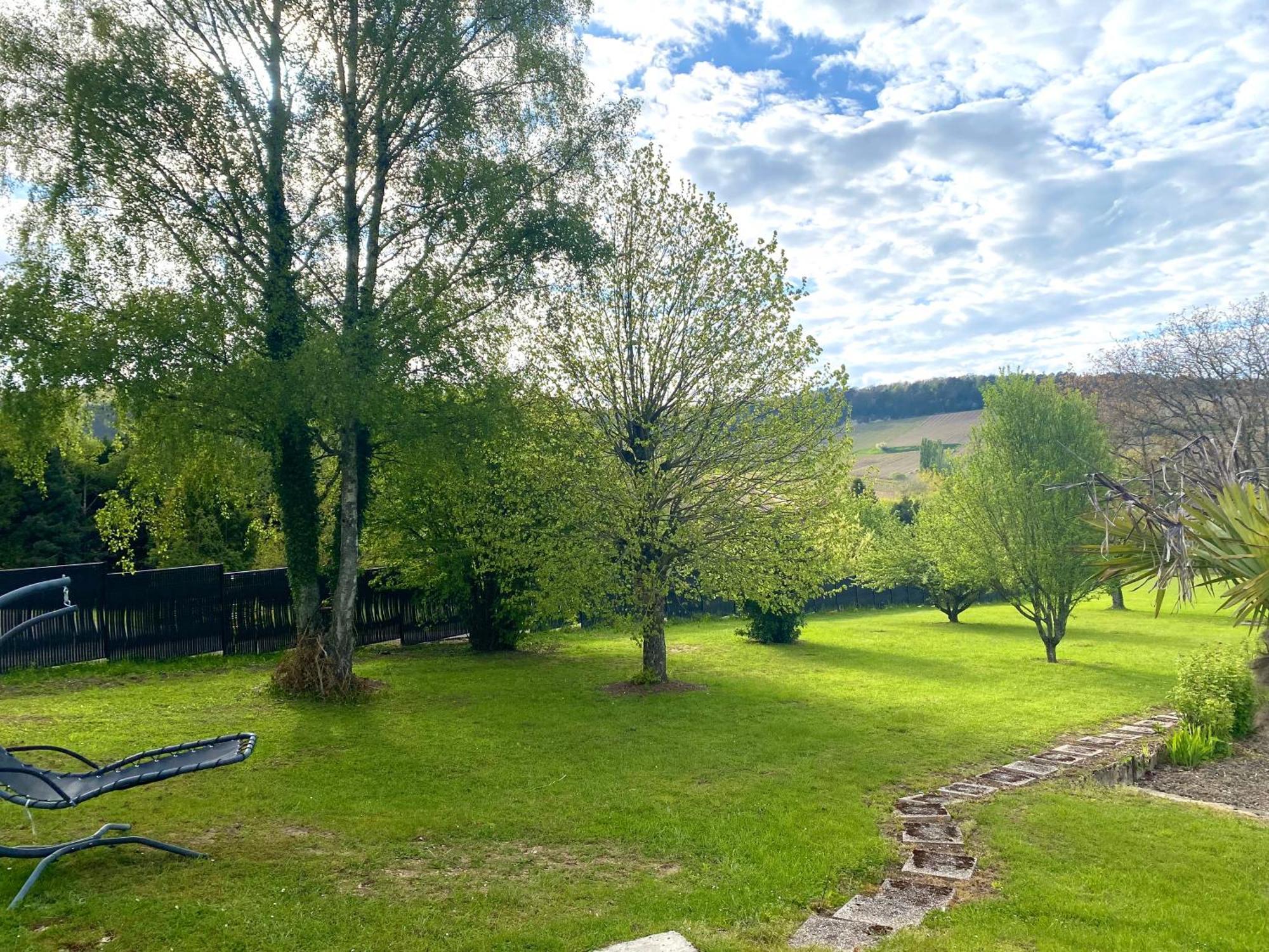 La Jonquille Villa Baroville Exteriör bild